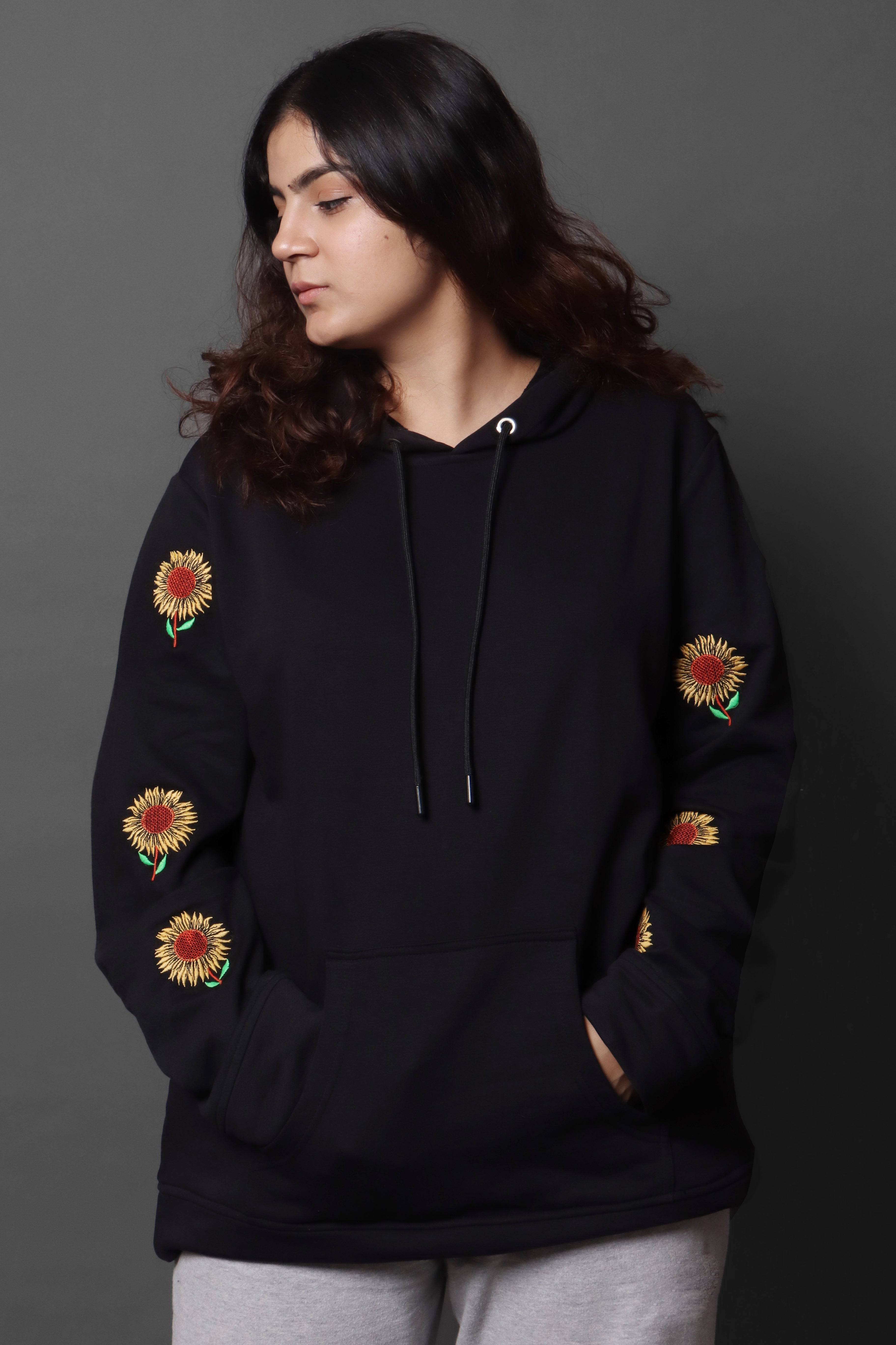 Rose embroidered 2025 hoodie women's